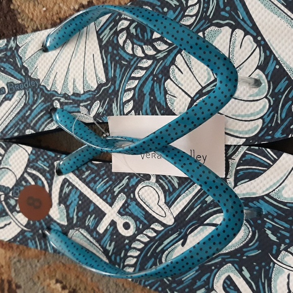 8x*Host Pick*Vera Bradley flip flop sandals - Picture 11 of 16